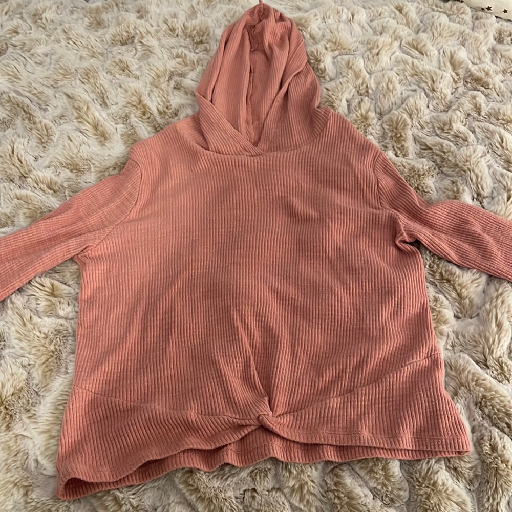 Old navy pink sweater